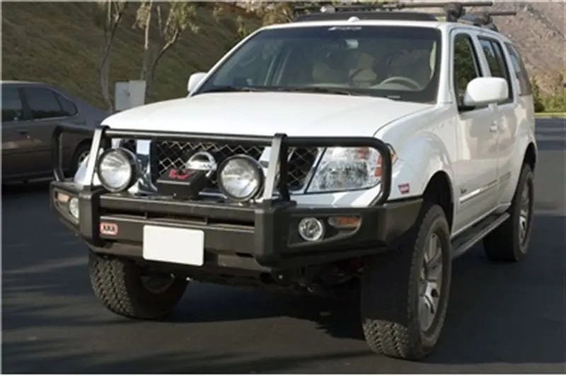 Arb 3438260 Front Deluxe Winch Mount Bull Bar – Heavy-Duty Bumper For Off-Road Use 1