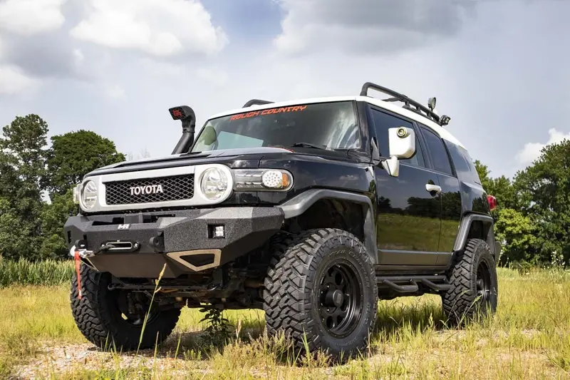 Rough Country 3-Inch Lift Kit For Toyota Fj Cruiser – Coil Spring Spacers (2007–2014, 2Wd/4Wd) 1
